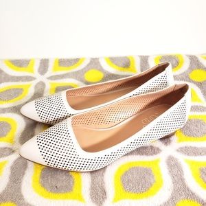 NWOT Franco Sarto Perforated Hazeline flat Sz 6.5